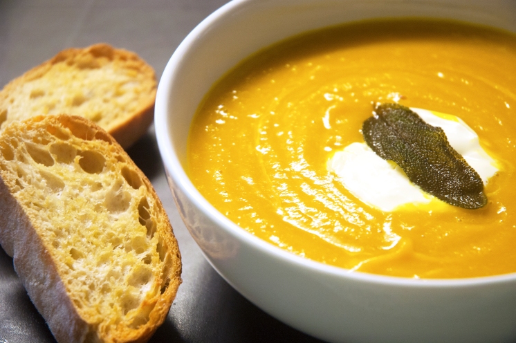 Quick and easy pumpkin soup recipe